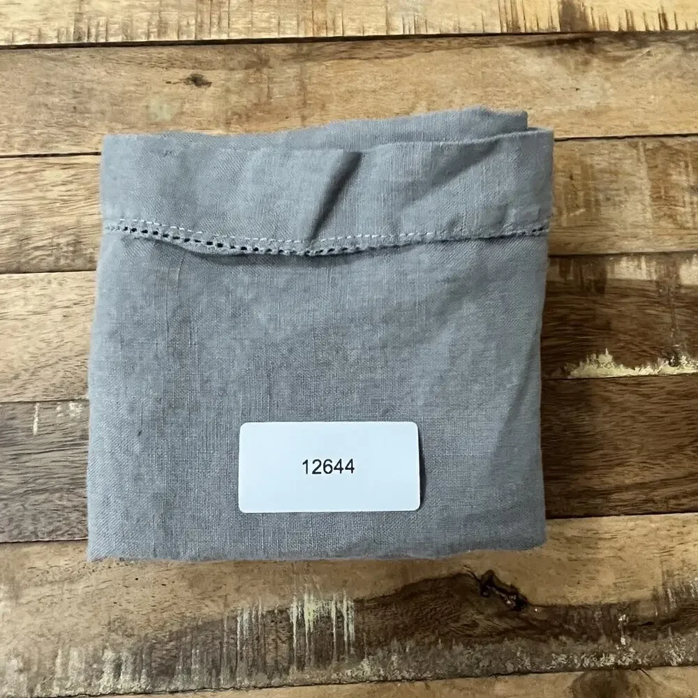 Pottery Barn 100% Linen Hemstitch Napkin Set of 2 Gray 20 in x 20 in